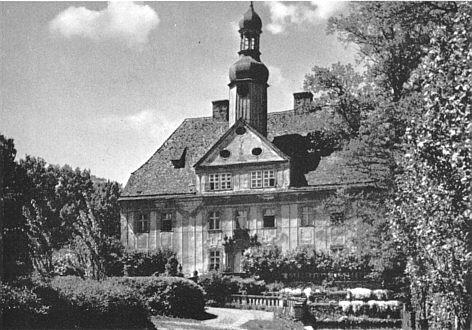 Historisches Foto des Schlosses von der Gartenseite